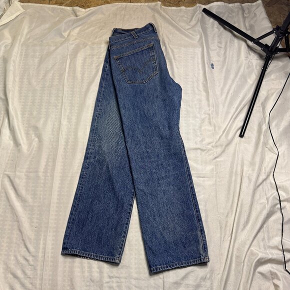 Levi 501 straight legs 38X32 - Picture 6 of 6